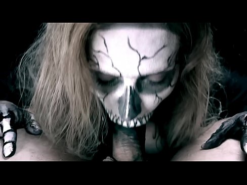 ❤️ Demon djevojka siše kurac svojim crnim ustima i guta spermu. ❌ Analni porno u pornografiji hr.bassaniluigi.ru ❌❤